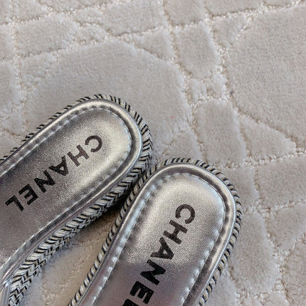 PLATFORM SLIPPERS IN SILVER WOOL AND LAMBSKIN