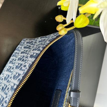 TRAVEL NOMAD POUCH 22 IN BLUE MONOGRAM OBLIQUE JACQUARD