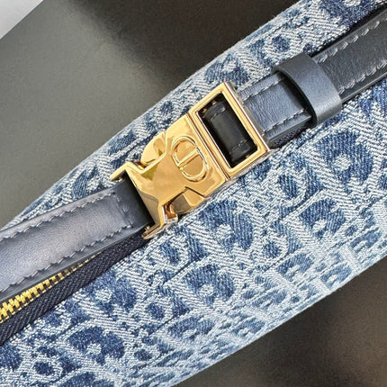 TRAVEL NOMAD POUCH 22 IN BLUE MONOGRAM OBLIQUE JACQUARD