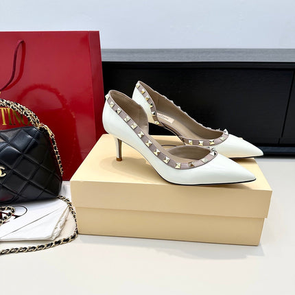 VLTN ROCKSTUD HEELS 25S 60 MM IN WHITE GLOSSY LEATHER