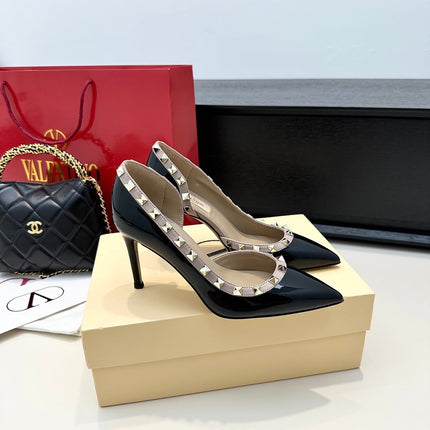 VLTN ROCKSTUD HEELS 25S 85 MM IN BLACK GLOSSY LEATHER