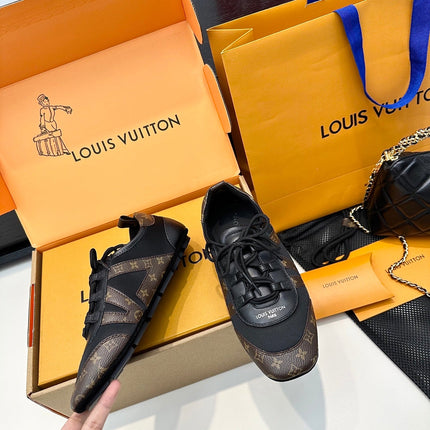 SNEAKERINA TRAINERS IN BROWN AND BLACK FABRIC AND CANVAS