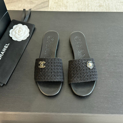 CC BLACK WOVEN FLAT SLIPPERS