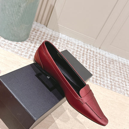 YSL 25S SAINT LAURENT POPPY BALLET FLATS IN VINTAGE RED SILK