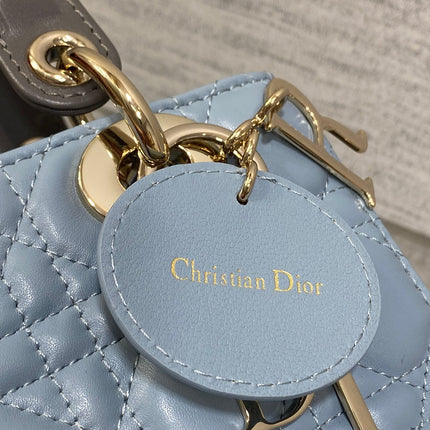 MEDIUM LADY BAG 20 IN BABY BLUE QUILTED MACROCANNAGE CALFSKIN GREY STRAP