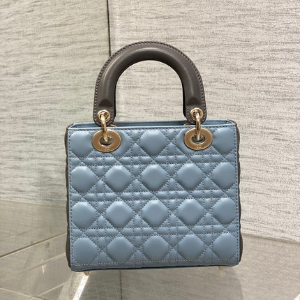 MEDIUM LADY BAG 20 IN BABY BLUE QUILTED MACROCANNAGE CALFSKIN GREY STRAP