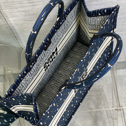 MISS LARGE TOTE 42 IN WHITE MIX DEEP COVE BLUE CANVAS