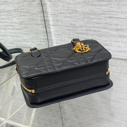 MINI GROOVE BAG 20 IN BLACK MACROCANNAGE LAMBSKIN 226487