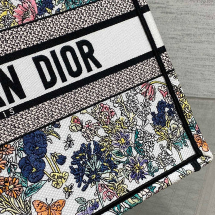 DIOR 25S LUCKY MEDIUM BOOK TOTE 36 IN MULTICOLOR COTTON FLOWERS CALENDAR ALLOVER EMBROIDERY