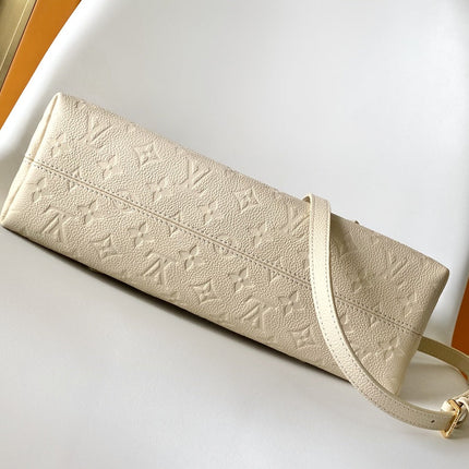 LV 25S BABYLONE TOTE BAG 32 IN CREAM CALFSKIN GOLD HARDWARE