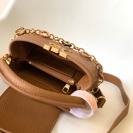 LV 25S CAPUCINES BAG 21 IN TAN CALFSKIN GOLD HARDWARE