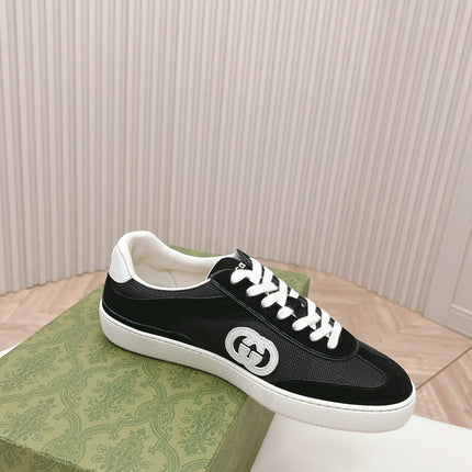 SNEAKER WITH INTERLOCKING G IN BLACK SUEDE AND MESH