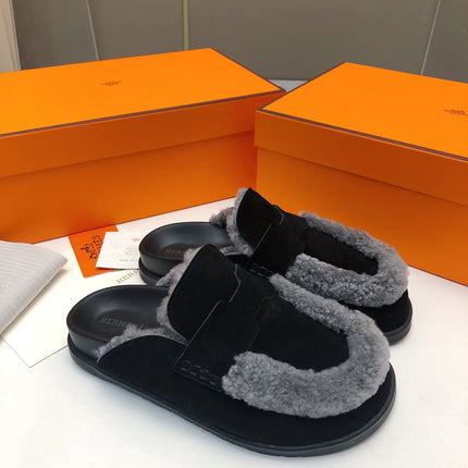 GO MULE IN BLACK SUEDE ATTACH LIGHT GRAY FLEECE