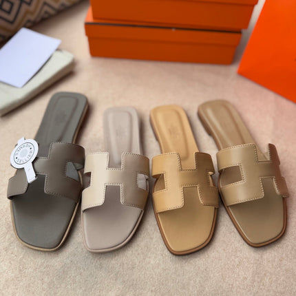 0RAN SANDALS IN TORTILLA BROWN CALFSKIN