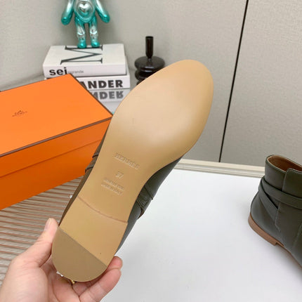 WOMEN'S NEO ANKLE BOOT IN ARMY GREEN CALFSKIN