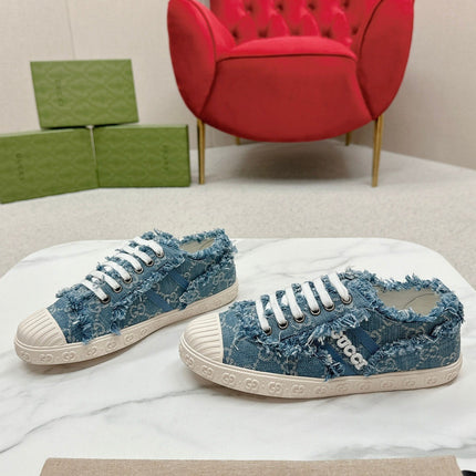 GG TRAINER SCALLOPED TOE BLUE DENIM