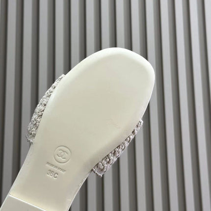 CC WOVEN SLIPPERS WHITE COWHIDE SOLE