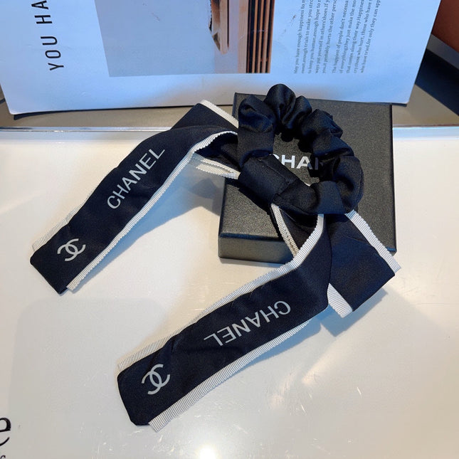 BLACK SILK SCRUNCHIE 432780