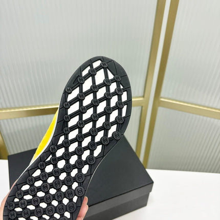 SNEAKER IN LIGHT YELLOW MIX GREY SUEDE