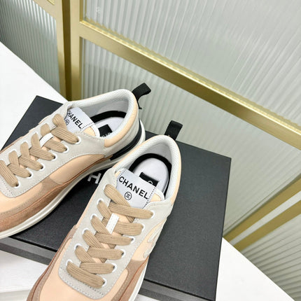 SNEAKER IN CAMEL BROWN MIX BISQUE CREAM SUEDE