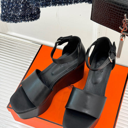 ILLUSION 35 SANDAL IN BLACK CALFSKIN