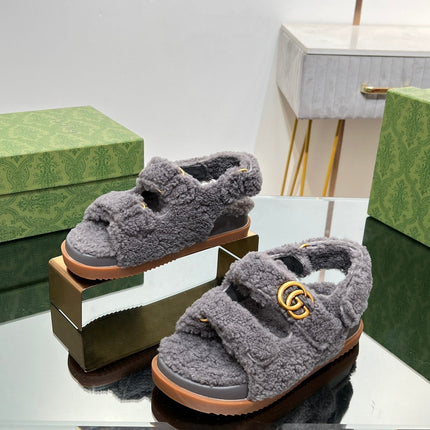 DAD SANDALS IN DARK GRAY FLEECE WITH GOLD HARDWARE