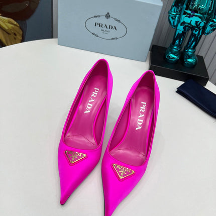 HIGH-HEEL PUMPS IN HOT PINK SATIN