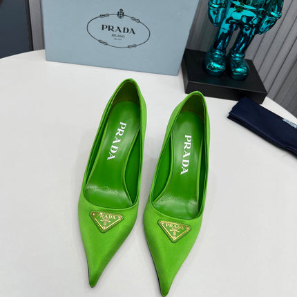 HIGH-HEEL PUMPS IN THYME GREEN SATIN