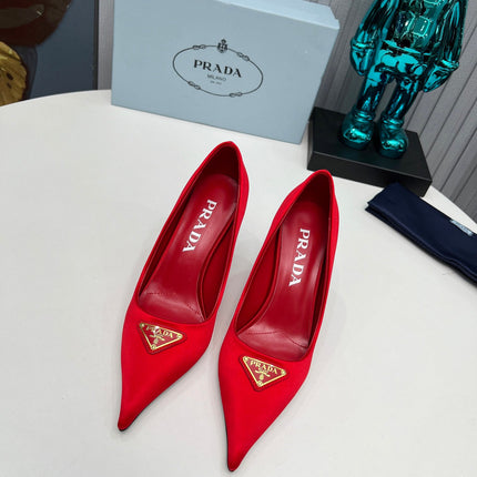 HIGH-HEEL PUMPS IN RED SATIN