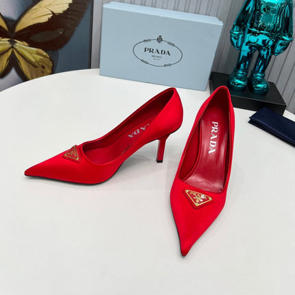 HIGH-HEEL PUMPS IN RED SATIN