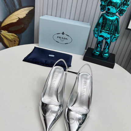 HIGH SLING BACK PUMPS IN SILVER GLOSSY CALFSKIN