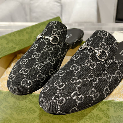 MEN'S MULE WITH HORSEBIT IN BLACK MONOGRAM JACQUARD FABRIC