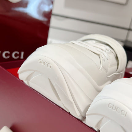 GG WAVE SNEAKER IN RICE WHITE CALFSKIN