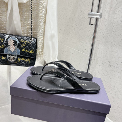PRA PATENT LEATHER THONG SLIPPER BLACK