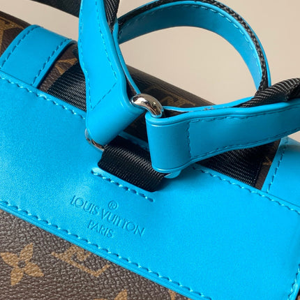 LV 25S CHRISTOPHER BACKPACK 48 IN BROWN AND CAPRI BLUE CANVAS MONOGRAM