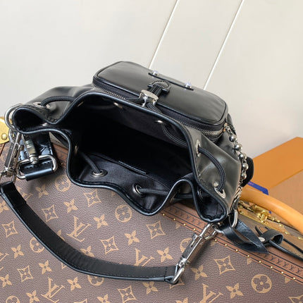 LV 25S NOÉ CARGO 24 IN BLACK GLOSSY CALFSKIN SILVER HARDWARE