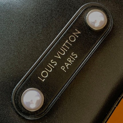 LV 25S KEEPALL CARGO BANDOULIÈRE 25 IN BLACK CALFSKIN SILVER HARDWARE