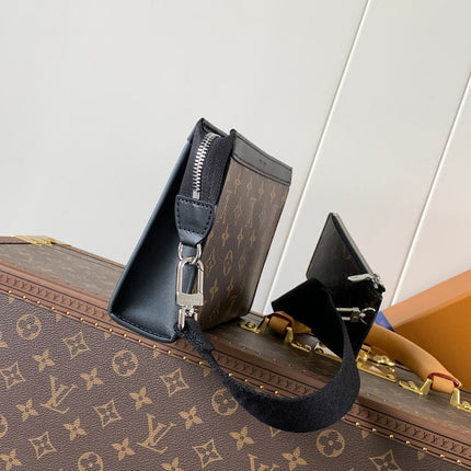 LV 25S GASTON WEARABLE WALLET 22 IN MONOGRAM MACASSAR CANVAS