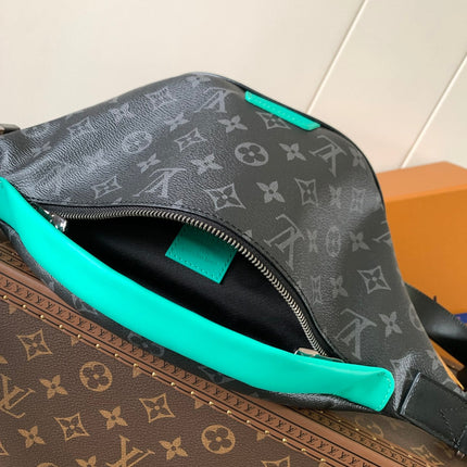 LV 25S DISCOVERY BUMBAG 44 IN BLACK AQUA MONOGRAM ECLIPSE CANVAS AND CALFSKIN