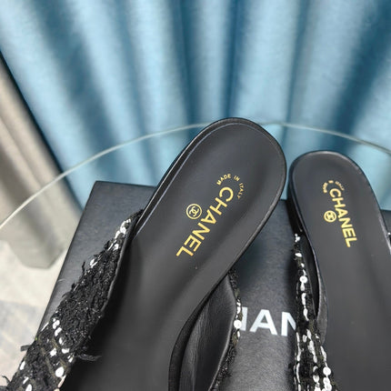 MULE IN BLACK TWEED AND LAMBSKIN