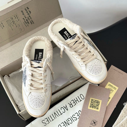 SUPER-STAR SABOTS IN WHITE CALFSKIN SHEARING LINING AND GLITTER WHITE STAR