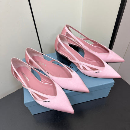 CUT-OUT BALLERINAS IN BABY PINK SATIN