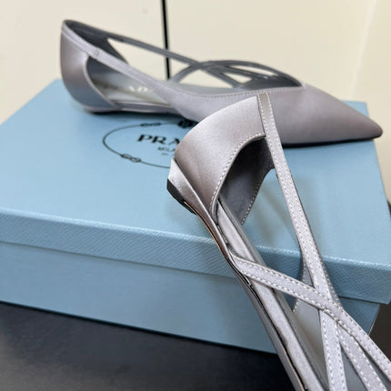 CUT-OUT BALLERINAS IN WARM GRAY SATIN