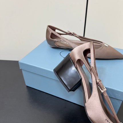 CUT-OUT PUMPS WITH BEAD BUCKLE IN HAZELNUT BEIGE SATIN