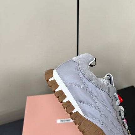 TYRE SNEAKERS IN GREY TECHNICAL FABRIC AND SUEDE WITH STICKER