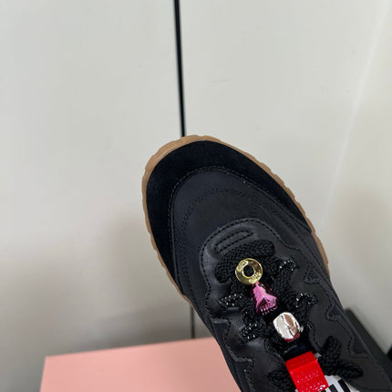 TYRE SNEAKERS IN BLACK TECHNICAL FABRIC AND SUEDE WITH STICKER