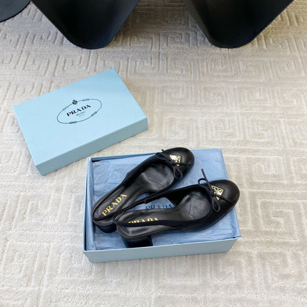 TRIANGLE LOGO SLINGBACK PUMPS WITH BOW IN BLACK CALFSKIN