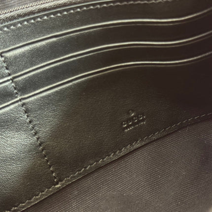 RUBBER EFFECT SMALL WALLET ON CHAIN 22.5 IN BLACK CALFSKIN