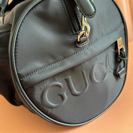 GG SMALL DUFFLE BAG 42 IN BLACK CANVAS