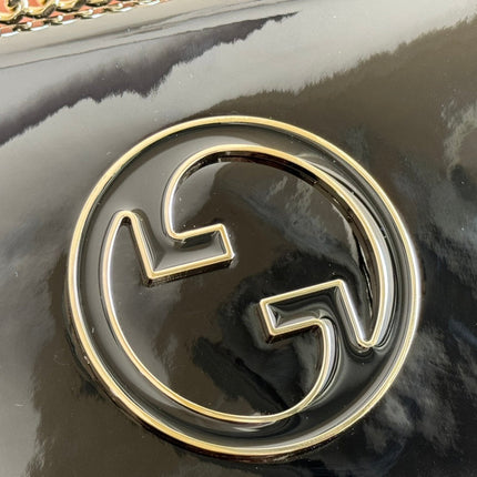 MEDIUM BLONDIE SHOULDER BAG 26.5 IN BLACK PATENT CALFSKIN